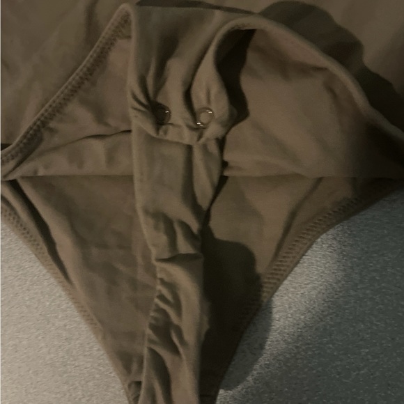 SKIMS bodysuit size 2X - Picture 4 of 7